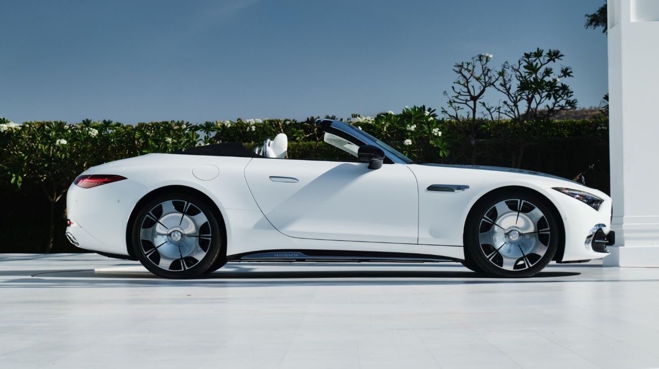1742453985-Mercedes-Mayba
